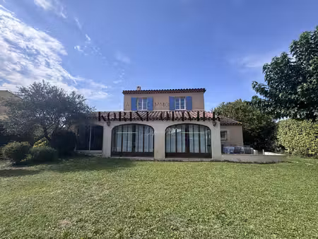 aix-en-provence - maison meublée avec climatisation  terrass