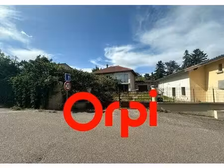 grenay – maison à fort potentiel de 140 m² avec terrain constructible