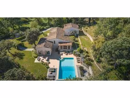 maison avec piscine et terrasse ramatuelle (83)
