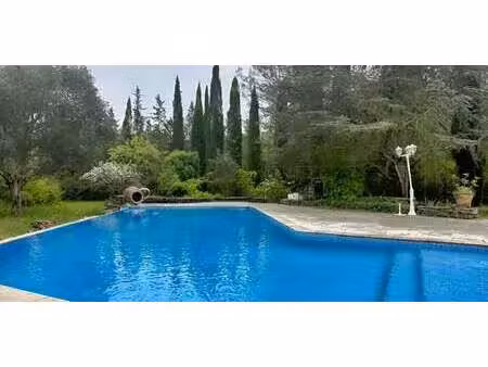 propriété rocbaron (83)