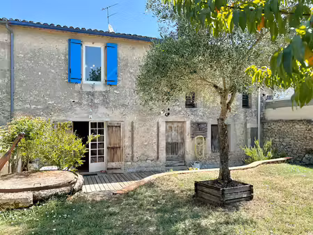 maison de caractère à proximité de monségur