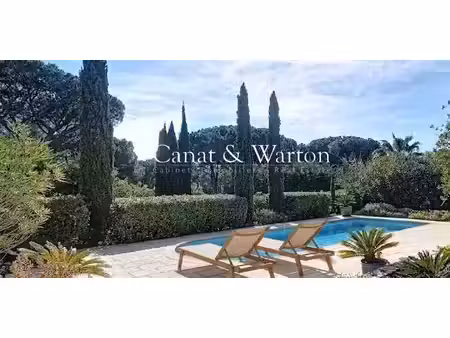 villa avec piscine et jardin saint-raphael (83)