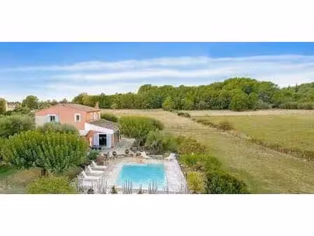 villa avec piscine bagnols-en-forêt (83)