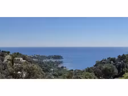 terrain saint-raphael (83)