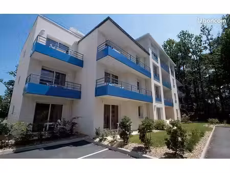 studio 1 pièce 18 m²