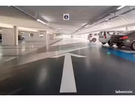 place de parking à vendre – lille