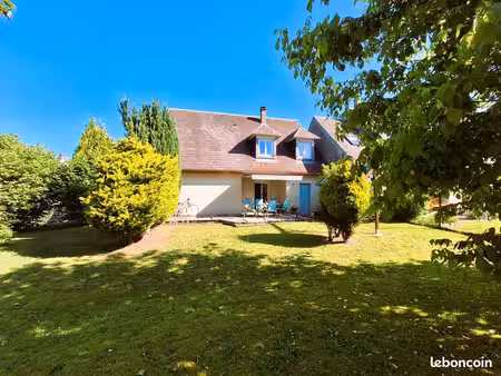 maison familiale au coeur du village de saint-pierre-en-port - 76
