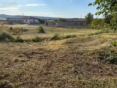 terrain à bâtir