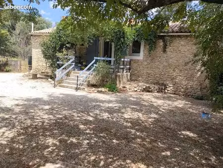 ansouis - maison t.2 en campagne