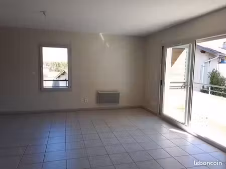 appartement 3 pièces 65 m²