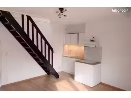 appartement duplex à louer – saint-siméon (77) disponible immédiatement