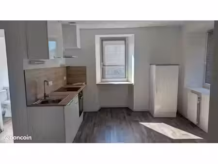 f3 renove 2 chambres 57m²