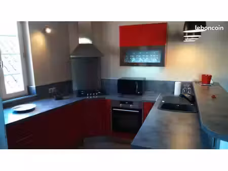 bel appartement t3 centre figeac