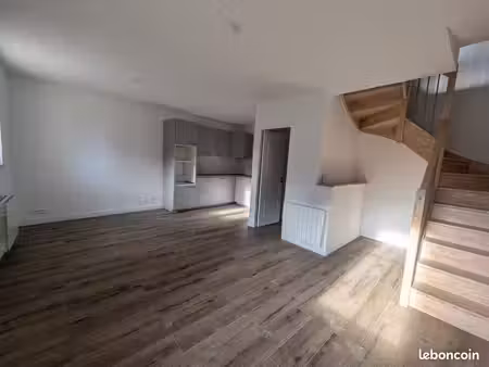 duplex/triplex 2 pièces 50 m²