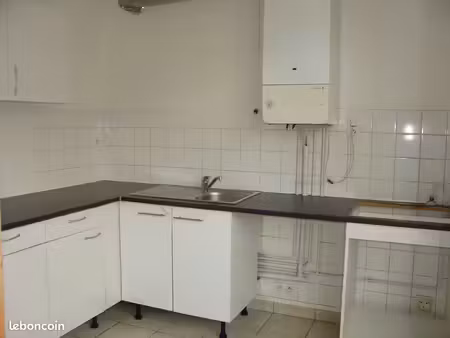 3 pieces + cuisine fontaine 38600