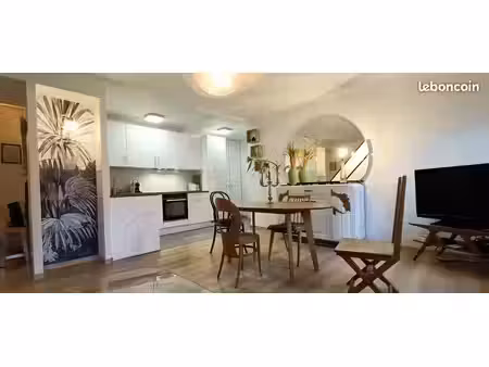particulier loue beau meublé f2 avec garage à metz centre