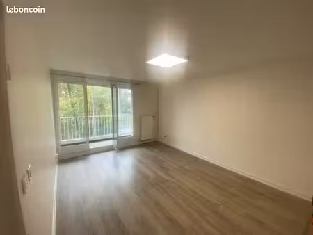grand t2 oullins 49m2