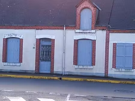 location maison de ville