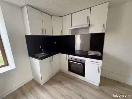 location appartement t2 bains les bains
