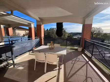 appartement meublé avec grande terrasse
