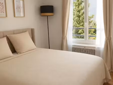 2 pièces indépendant lumineux sur cour verdoyante