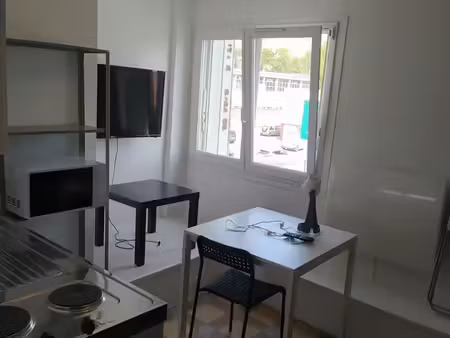 studette tout compris / proche facultés / quartier montrapon notre dames