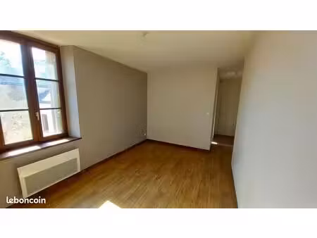 appt t2 de 33m² refait à neuf et proche commerces