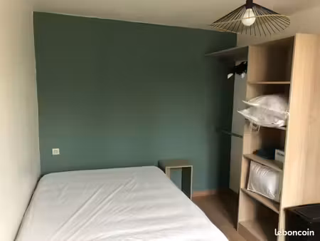 t2 meublé 24m2