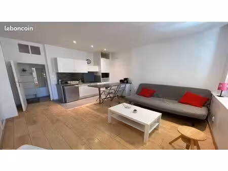 studio 1 pièce 23 m²