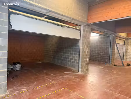 entrepôt / garage à louer