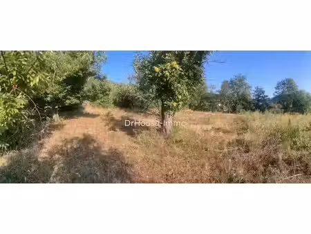 vente terrain 1430 m² à sanilhac (07110)  79 000 €