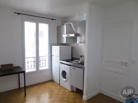 location appartement 2 pièces 29.75 m² à paris 14ème (75014)  1 068 €