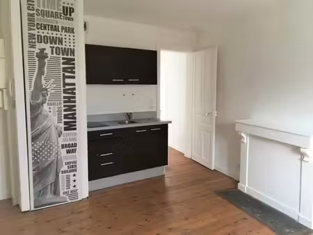 location appartement 2 pièces 35.02 m² à quimper (29000)  460 €