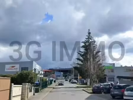 vente locaux professionnels 790 m² à annecy (74000)  1 680 000 €