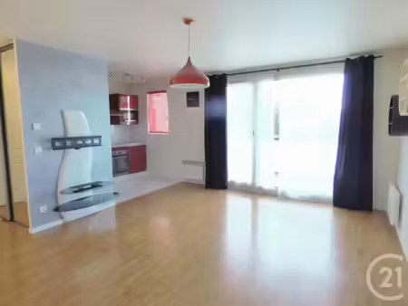 location appartement 2 pièces 45 m² à choisy-le-roi (94600)