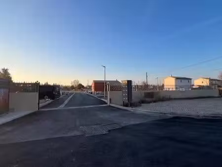 vente terrain 363 m² à monteux (84170)  129 900 €