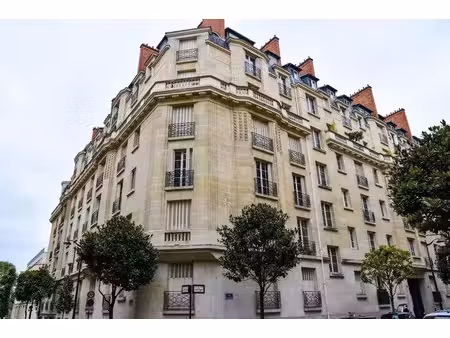 location appartement 5 pièces 119.3 m² à neuilly-sur-seine (92200)  3 468 €