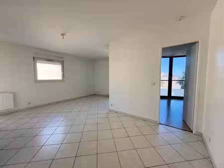 location appartement 2 pièces 40.58 m² à esbly (77450)  755 €