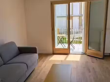 location meublée appartement 1 pièce 28 m² à viroflay (78220)  975 €