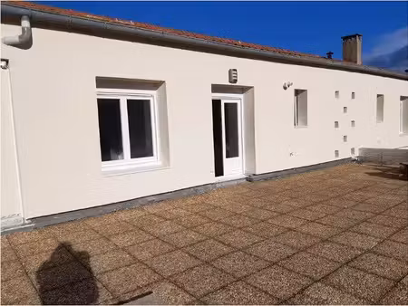 location appartement 3 pièces 69 m² à cendras (30480)  757 €