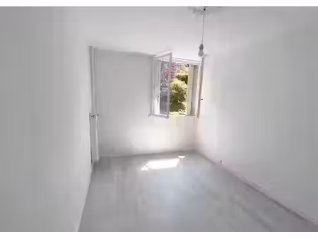 location meublée appartement 4 pièces 70 m² à marseille 13ème (13013)  1 100 €