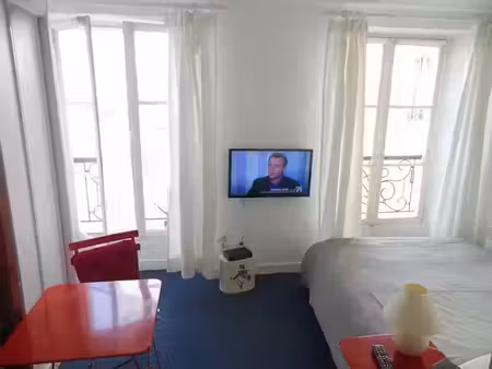 location meublée appartement 1 pièce 20 m² à paris 7ème (75007)  1 100 €