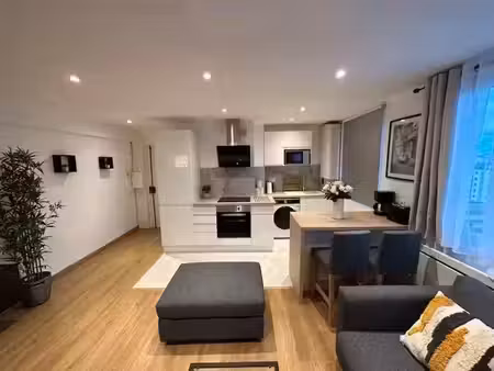 location meublée appartement 2 pièces 40 m² à bagnolet (93170)  1 200 €