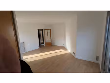 location appartement 2 pièces 46 m² à boulogne-billancourt (92100)  1 360 €