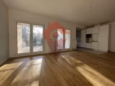 location appartement 4 pièces 88 m² à antony (92160)  1 890 €
