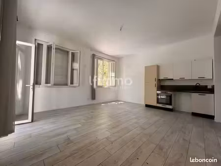 appartement 1 pièce 38 m²