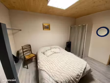 studio meublé
