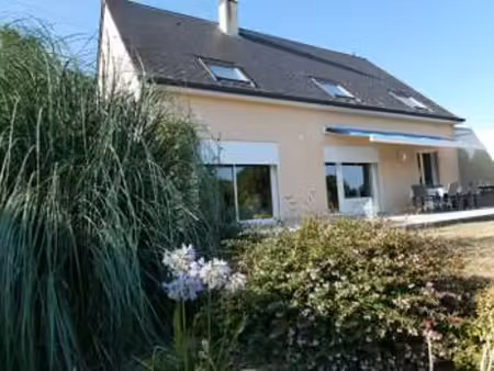 vente maison à saint-pierre-sur-orthe (53160) : à vendre / 148m² saint-pierre-sur-orthe