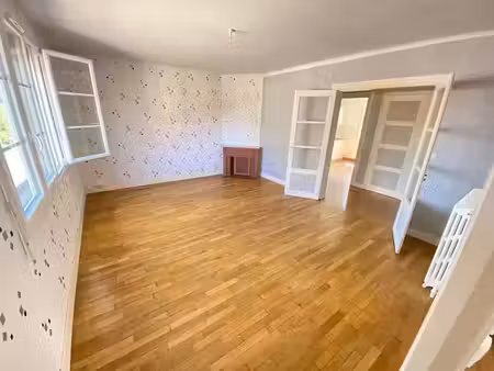 vente appartement 3 pièces 67.7 m² à condé-en-normandie (14110)  67 000 €