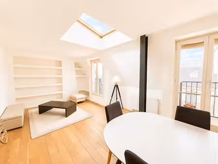 location meublée appartement 3 pièces 60.31 m² à paris 17ème (75017)  2 408 €